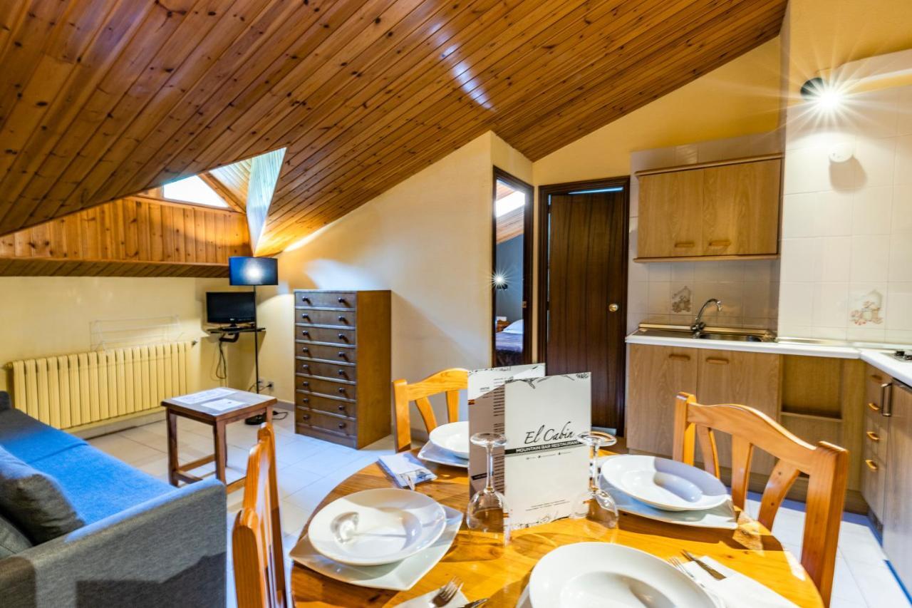 Apartamentos Turisticos Poblado Arinsal Ngoại thất bức ảnh